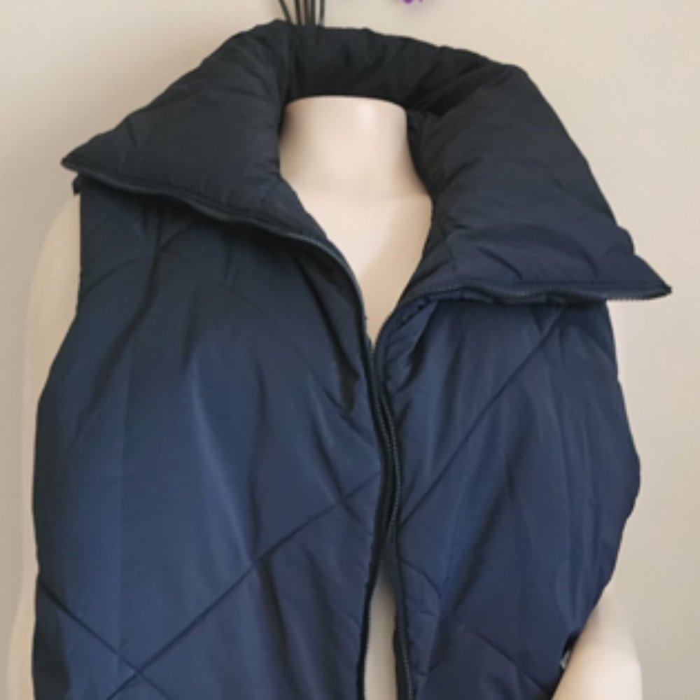 Puff insulated Female Vest